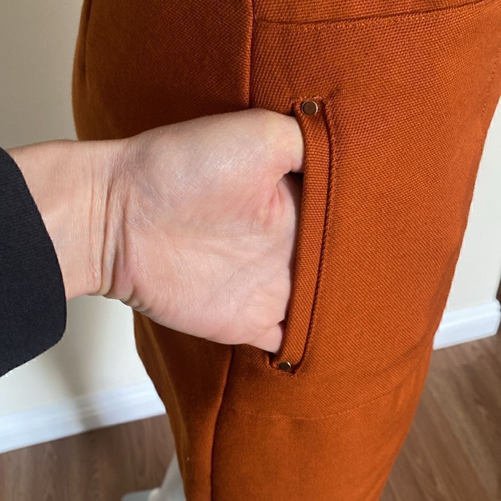 H&M Burnt Orange Mini Skirt Size 6 - Picture 4 of 10